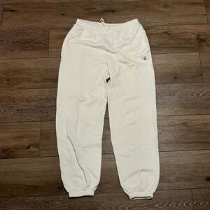 Champion Women’s Sweatpants - Cream - Small